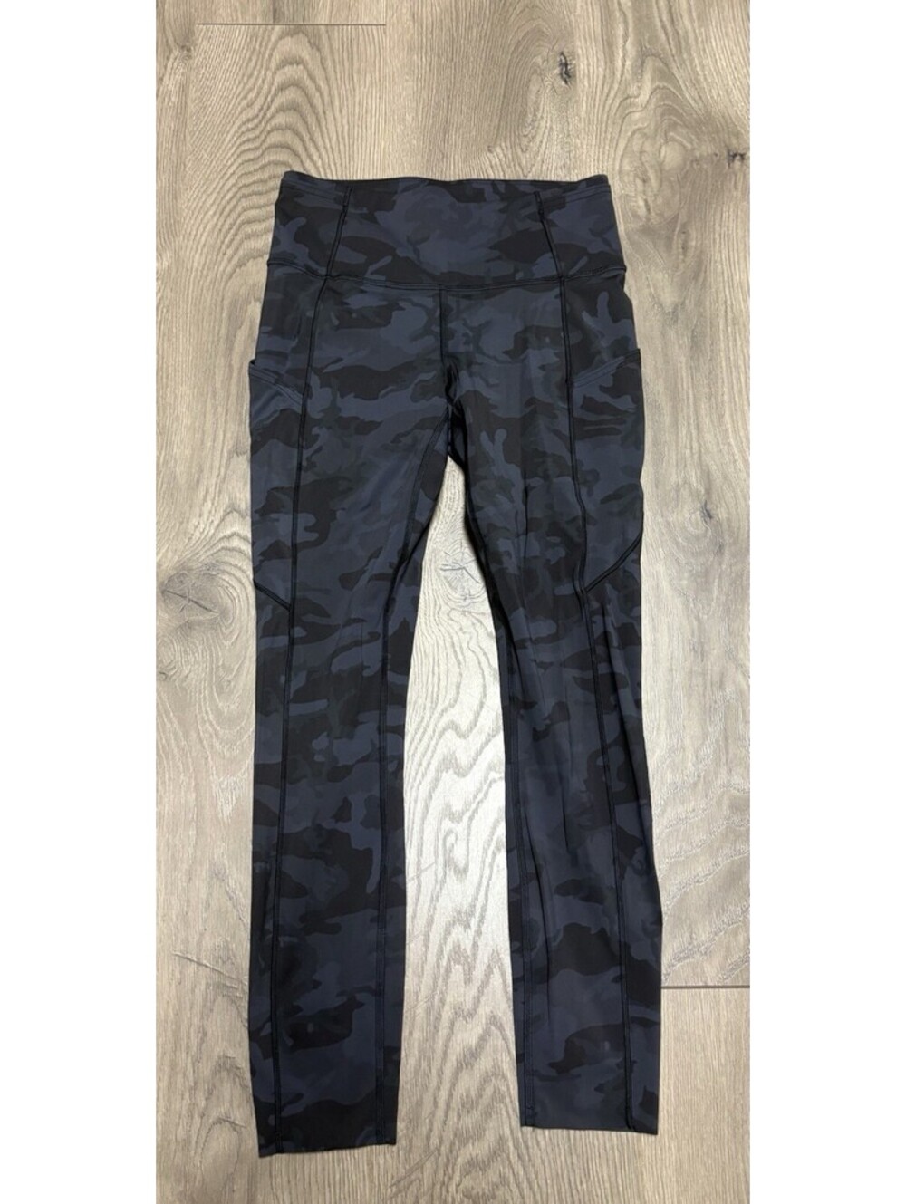 Lululemon Legging Fast and Free Tight II 25" Non-Reflective Nulux size 6 camo